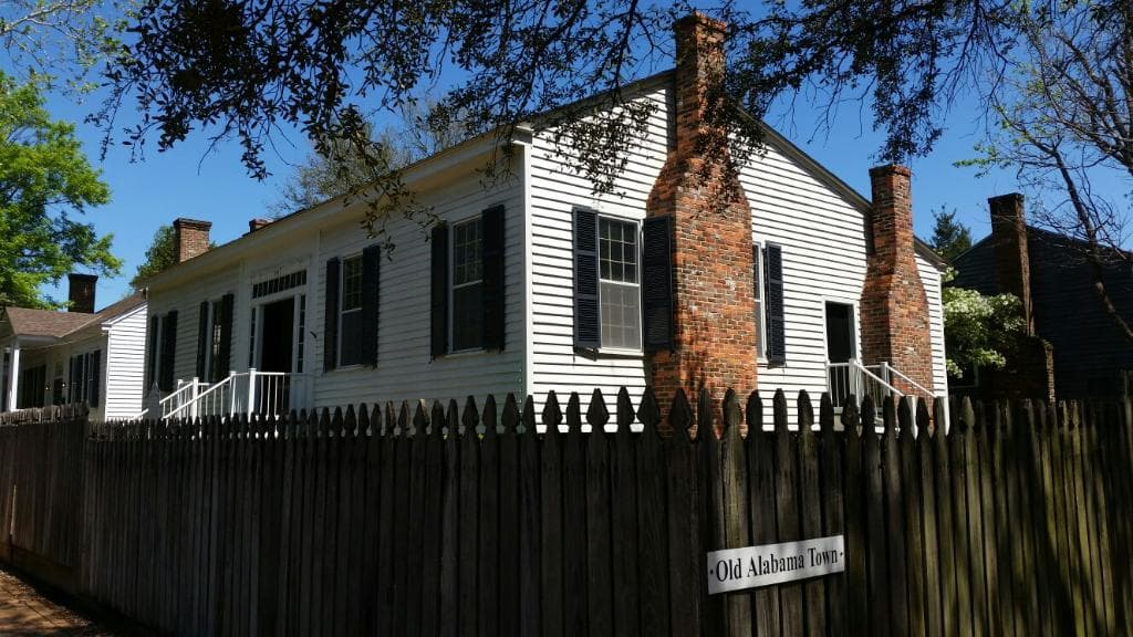 Old Alabama Town