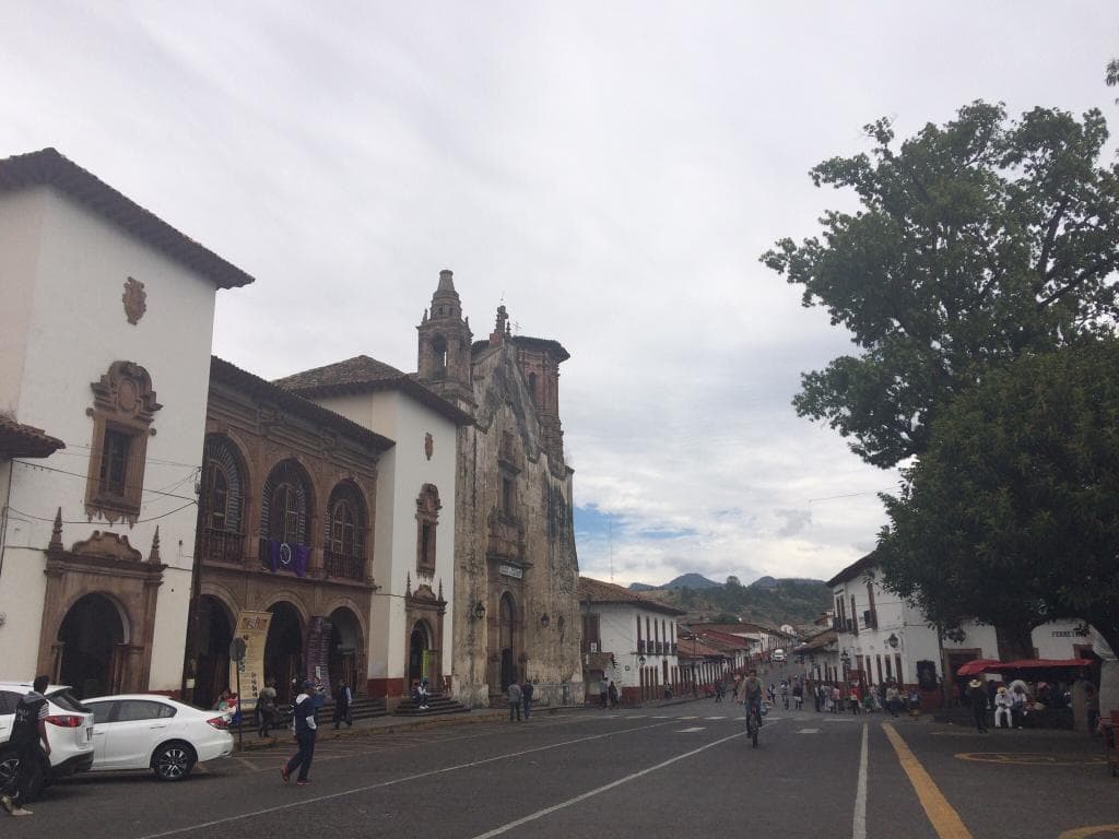 Plaza Gertrudis Bocanegra