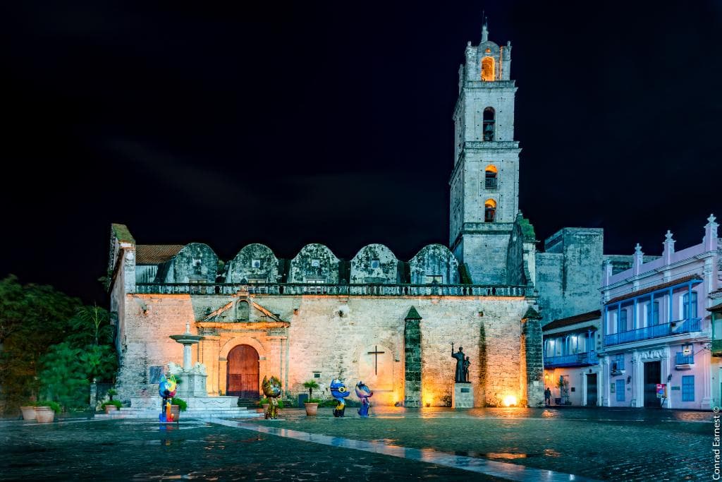 San Francisco de Asis Square