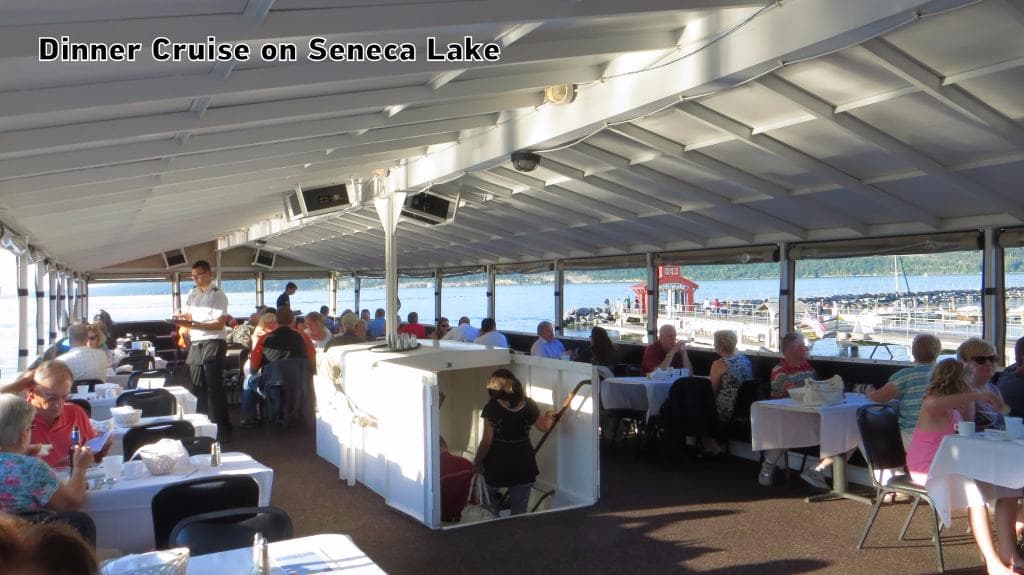 Excellent Dinner Cruise Experience