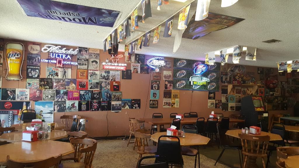 Dining area with games