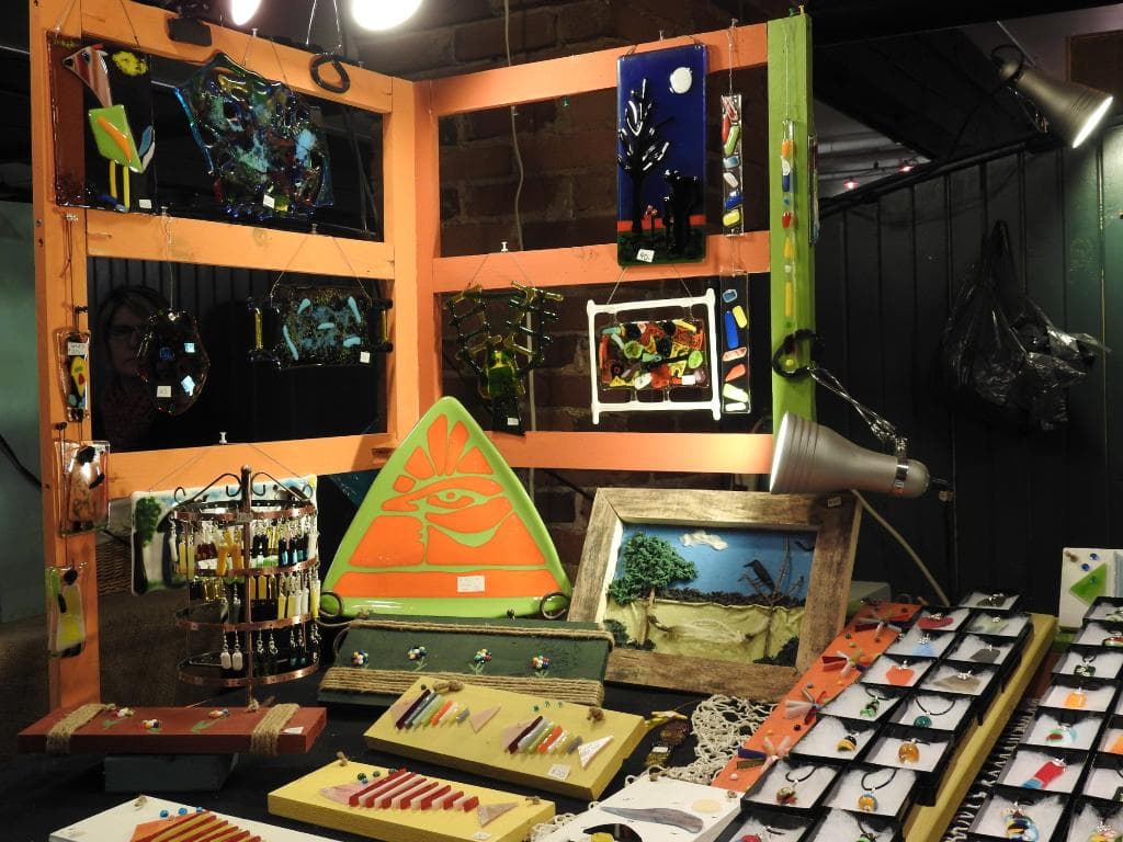 Art and jewelry creations made from sea glass, fused glass and other local stones and treasures