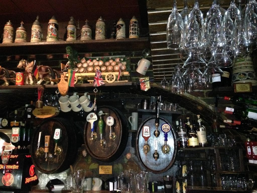 we actually like to sit at the bar - see the action and talk with the barkeep ~