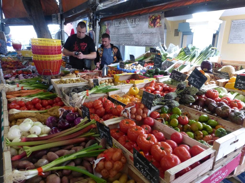 Marché Provençal Cours Masséna