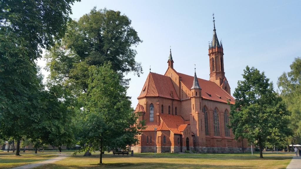 La Chiesa vista dall'esterno.