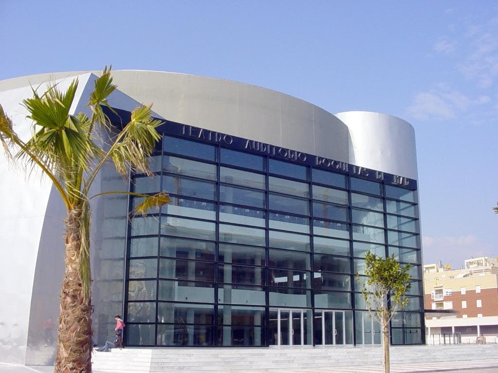 Teatro Auditorio Roquetas de Mar © Robert Bovington
