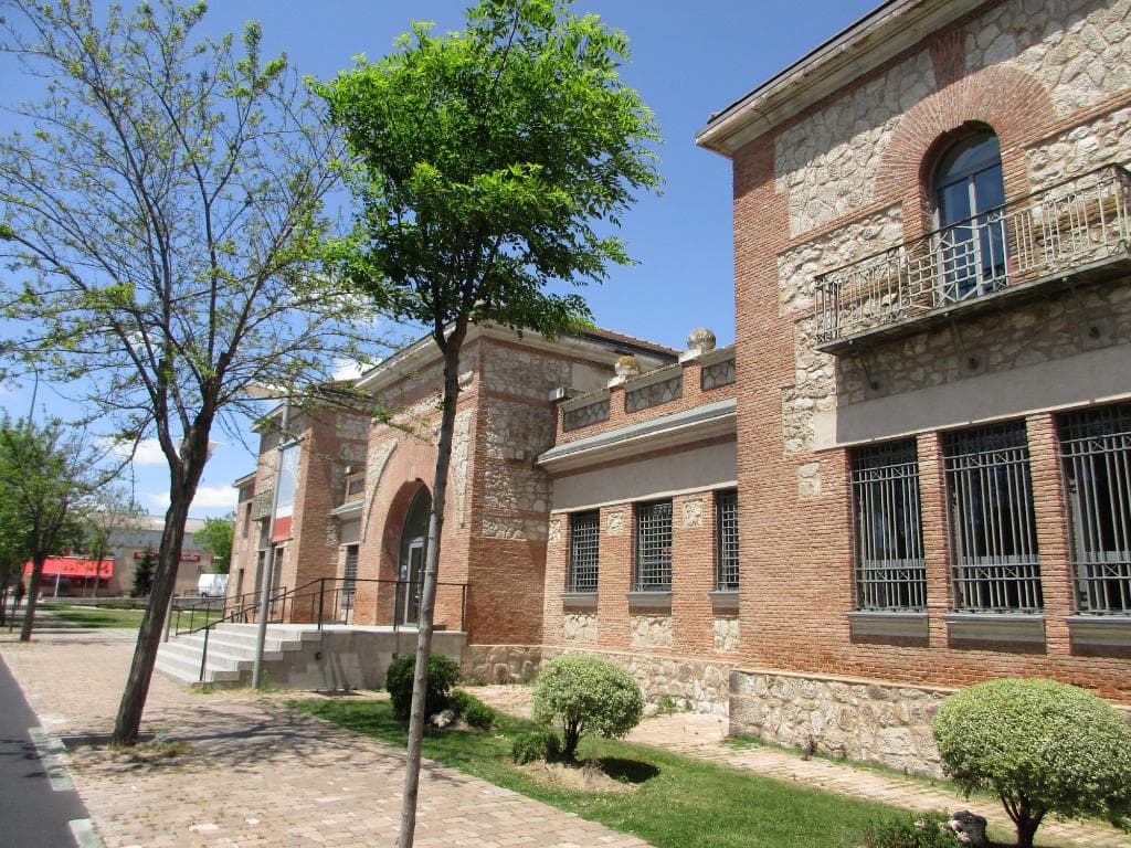 Da2 Domus Artium 2002