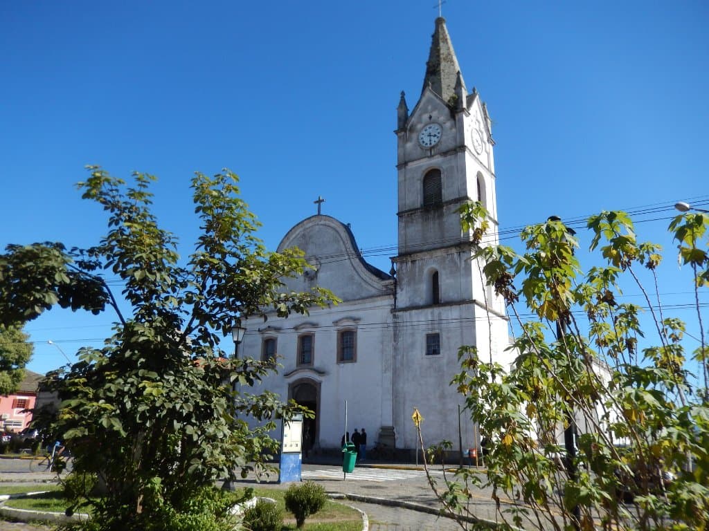 Vista vindo da ponte/passarela Ilha dos Valadares