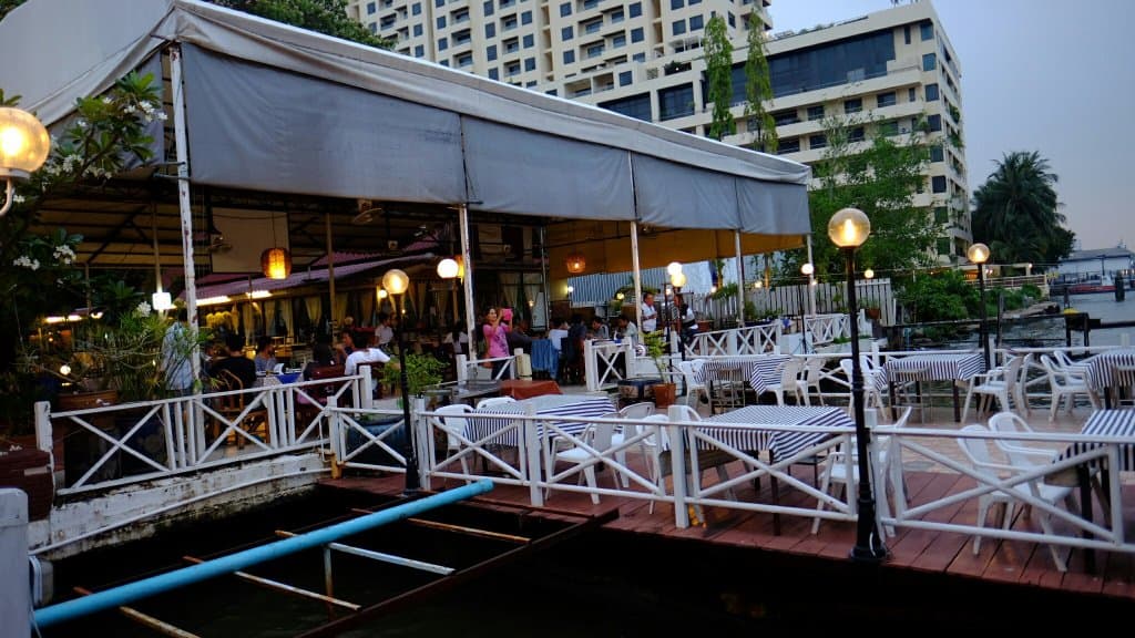 Yok Yor Marina & Restaurant