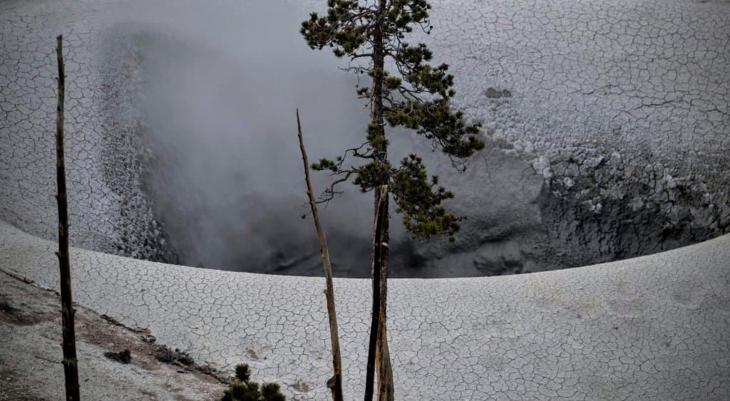 Sulphur Caldron