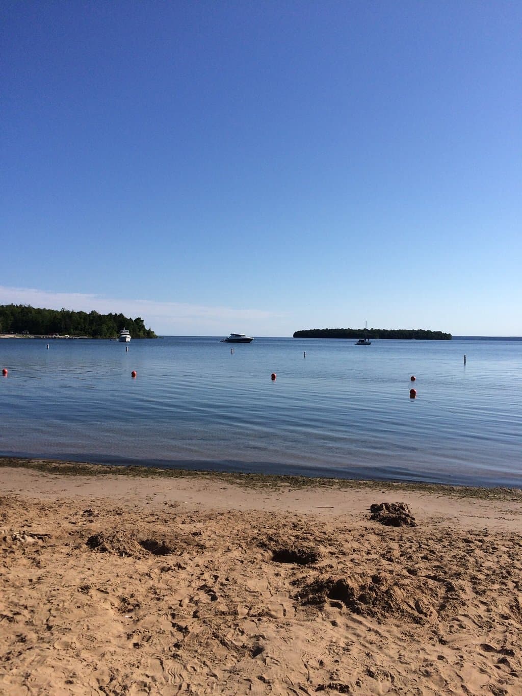 Beautiful Nicolet Bay Beach