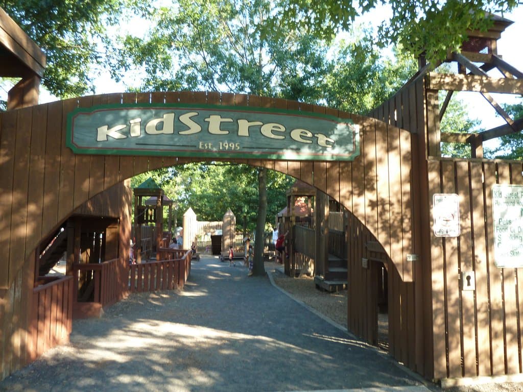 Entrance to Kidstreet, Bridgewater, NJ