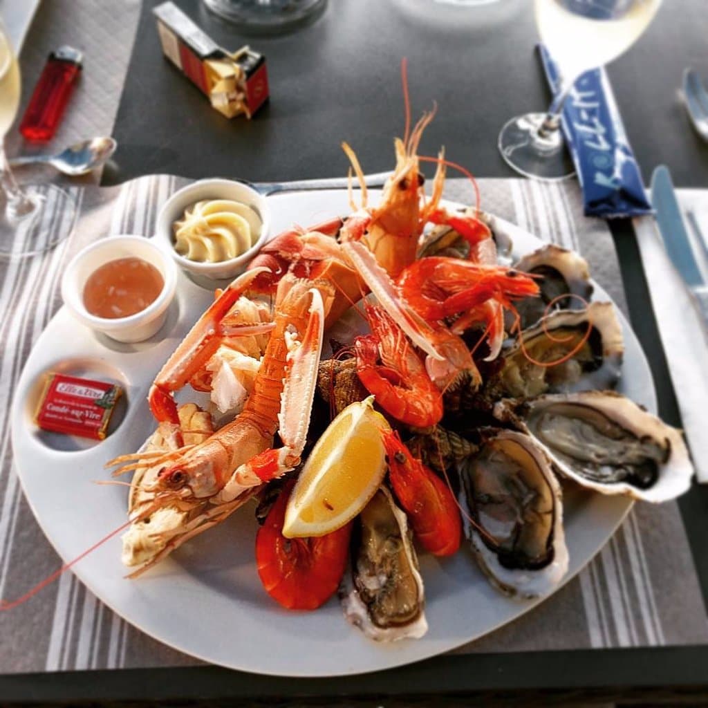 Assiettes de fruits de mer