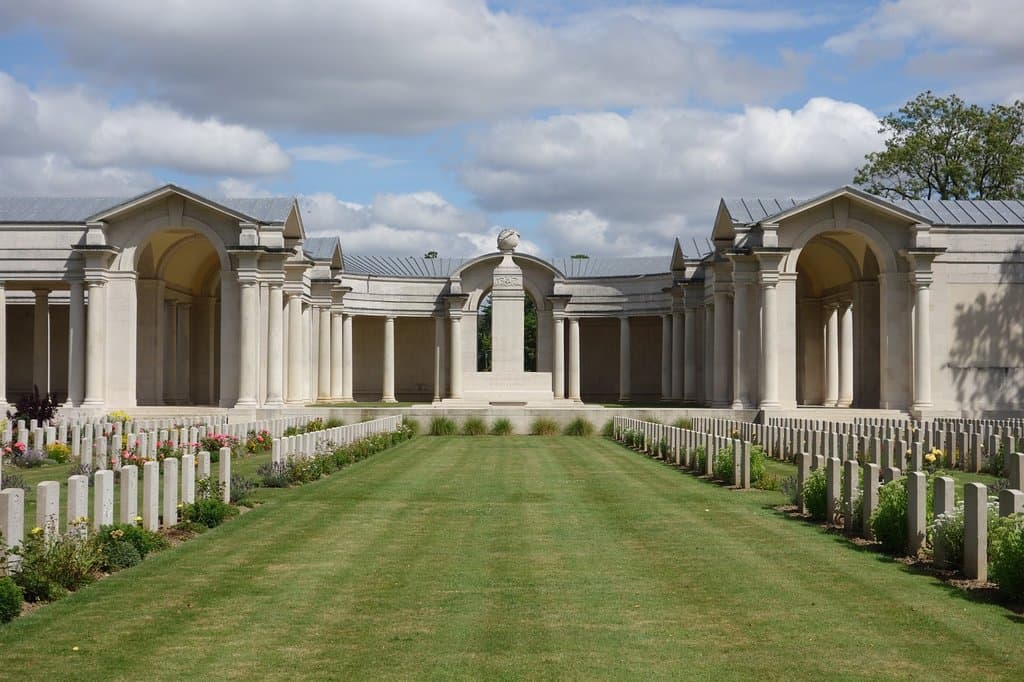 Faubourg d'Amiens Cemetery Arras