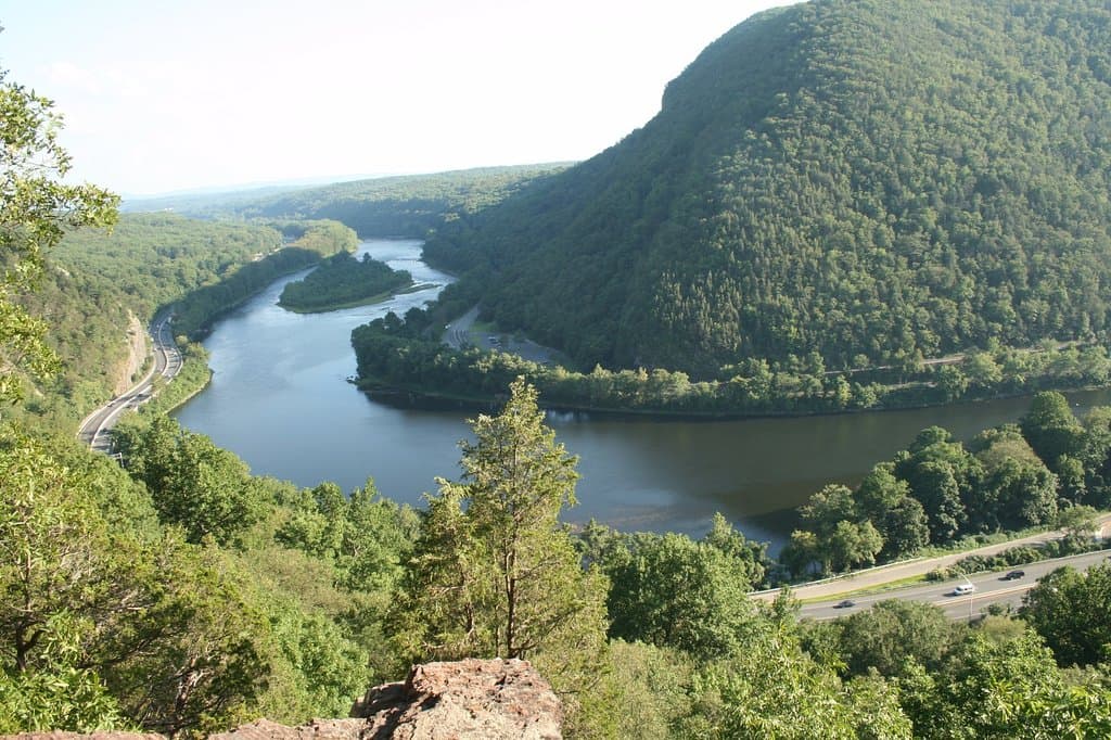 Scenic view from the hiking trail (red dot) in Delaware Water Gate