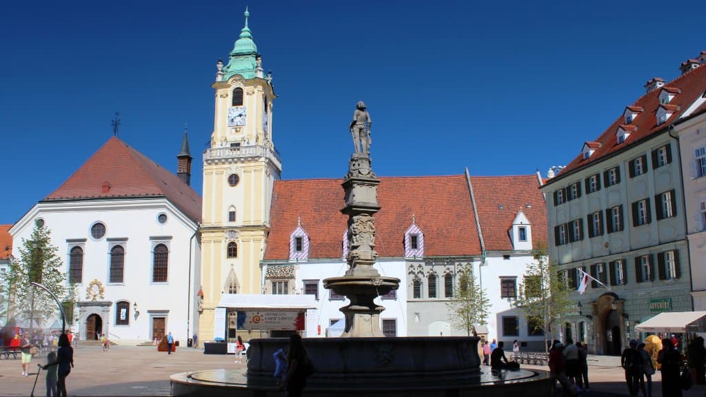 Pressburg: Altes Rathaus am Hauptplatz (Stará radnica)