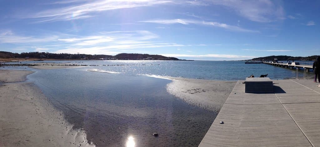 plage et jetée