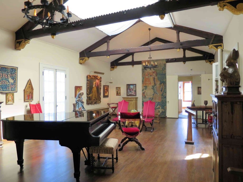 Hyde House - Upstairs music Room