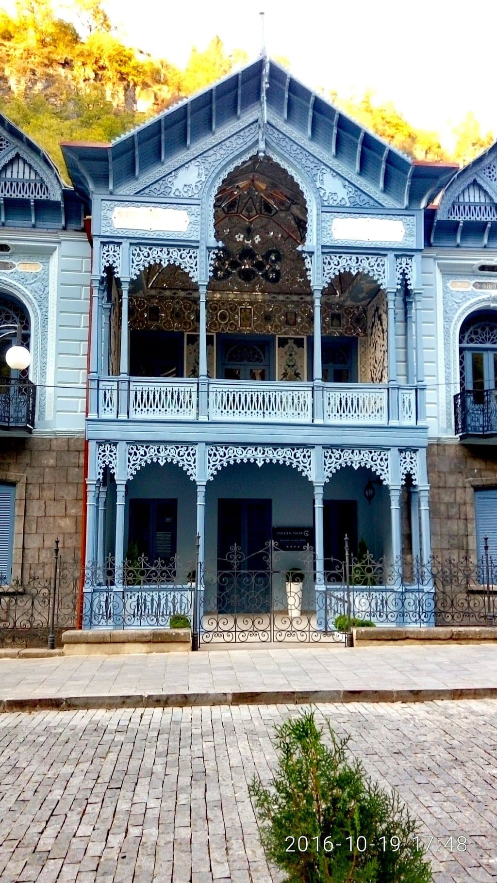 Firuza Blue Palace