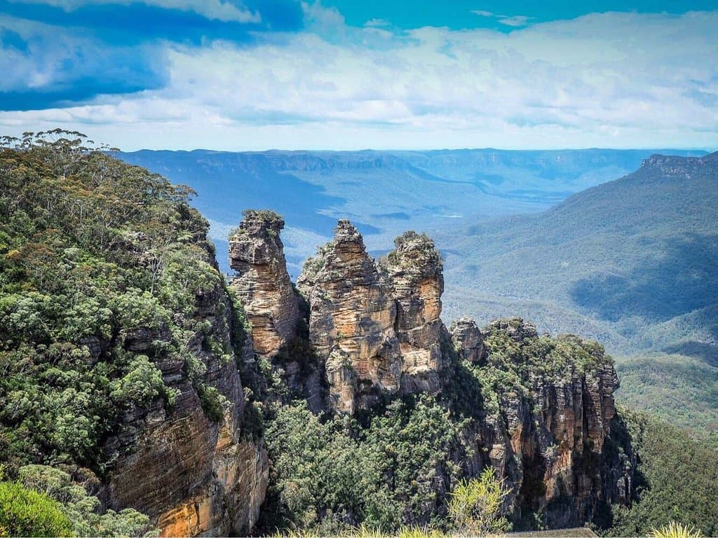 Three Sisters Blue Mountains