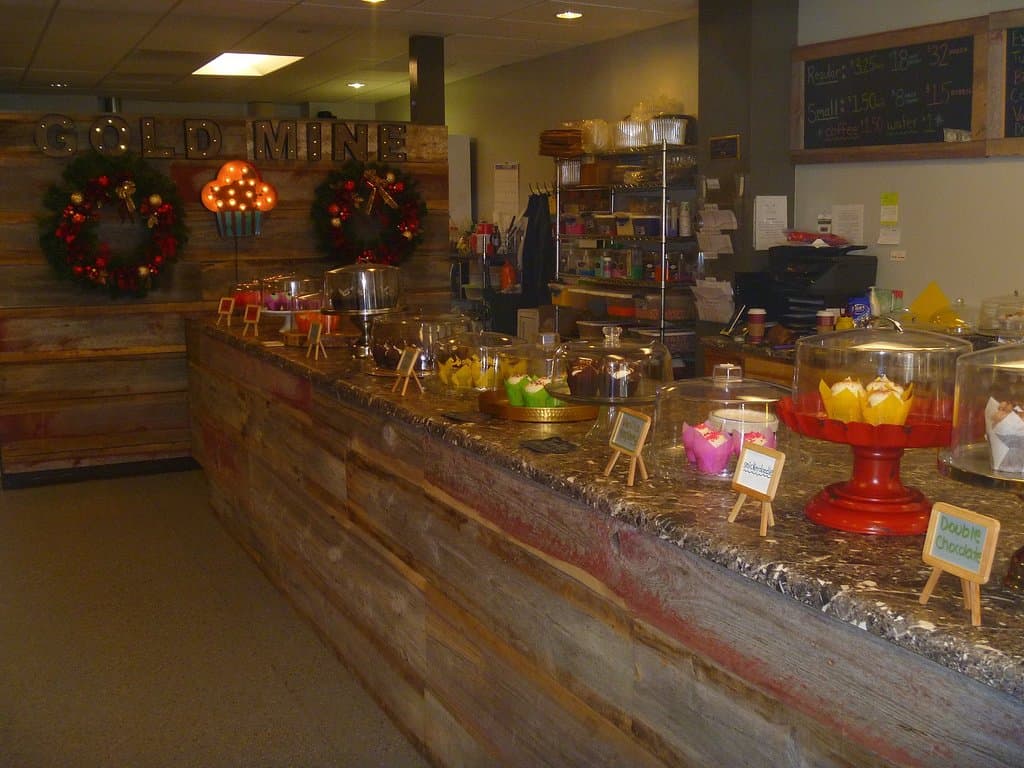 Great place, cupcakes made fresh daily!!!