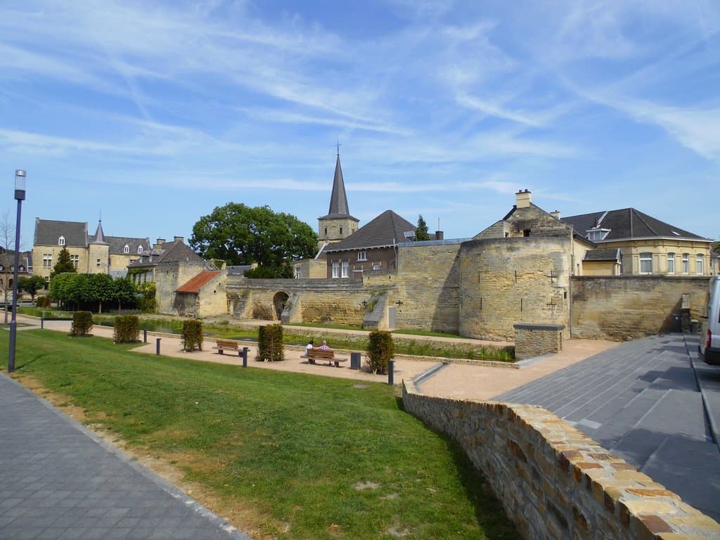 Visit to Valkenburg and the Gemeenskapsgrot July2015