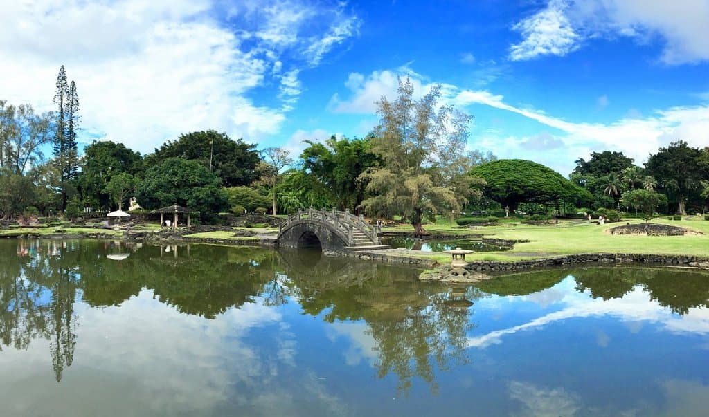 Queen Liliuokalani Gardens