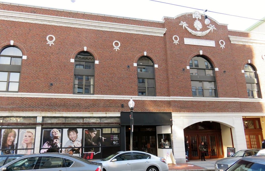 Z entrance