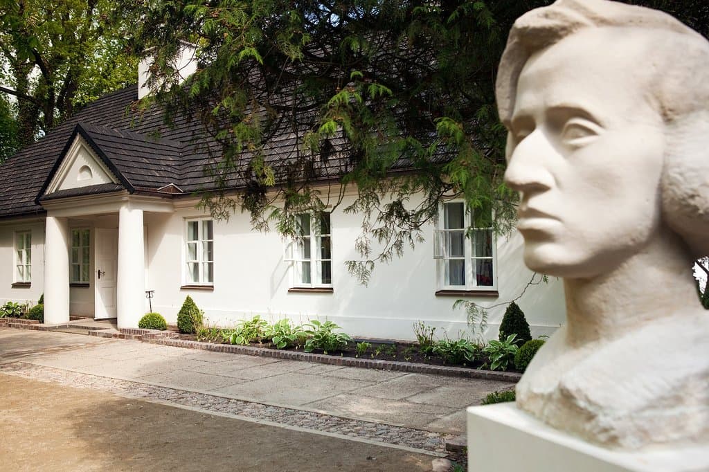 Chopin's Birthplace outside