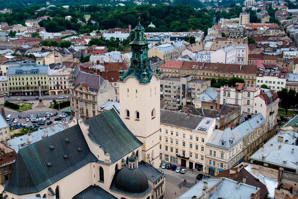 Львов - прекрасен. Вид с высоты ратуши завораживает!