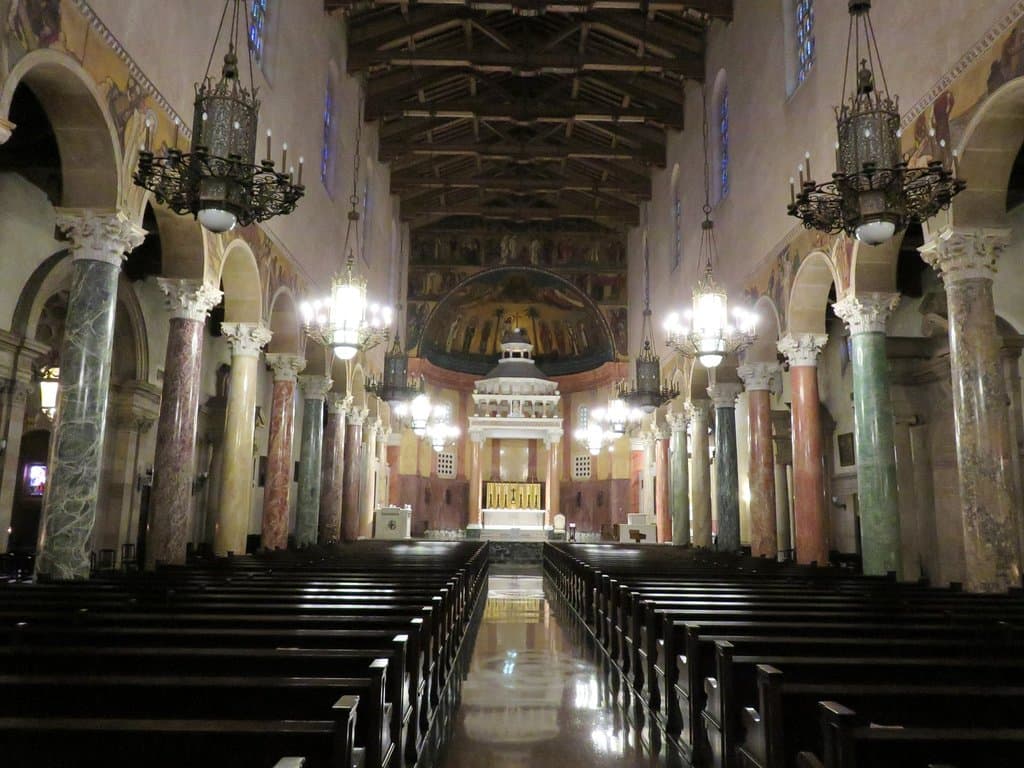 The stunning interior of St. Andrews Church - Pasadena (26/Jul/16).