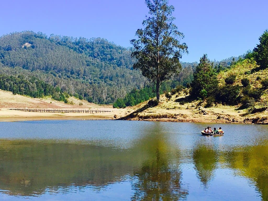 Mannavanur Lake and Sheep Farm