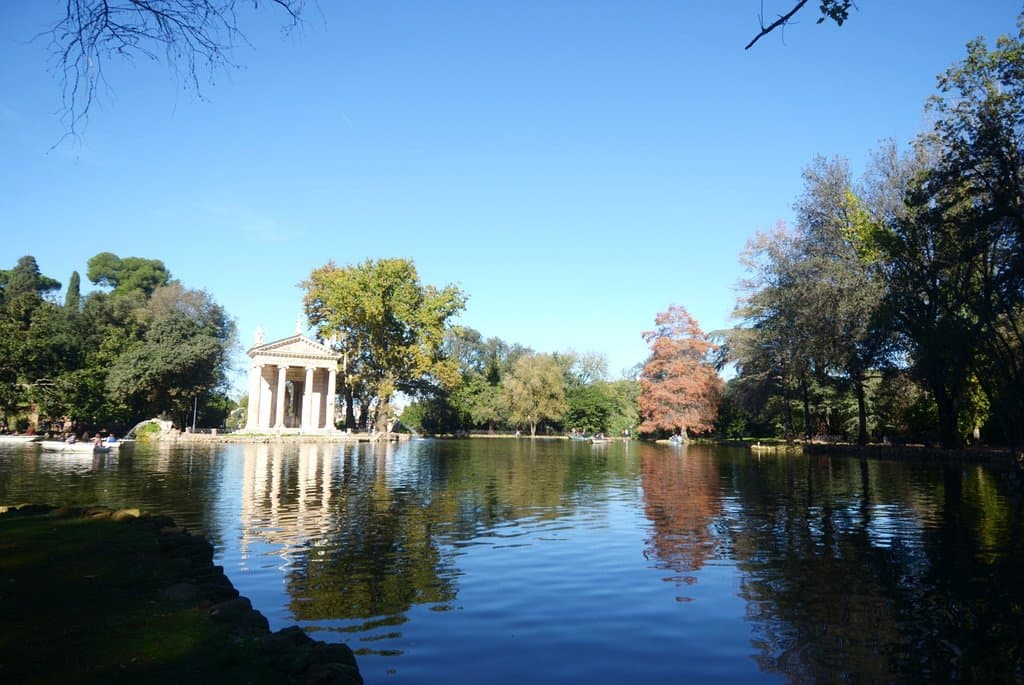 il tempio ed il lago