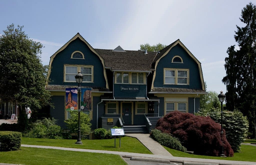 Place des Arts exterior