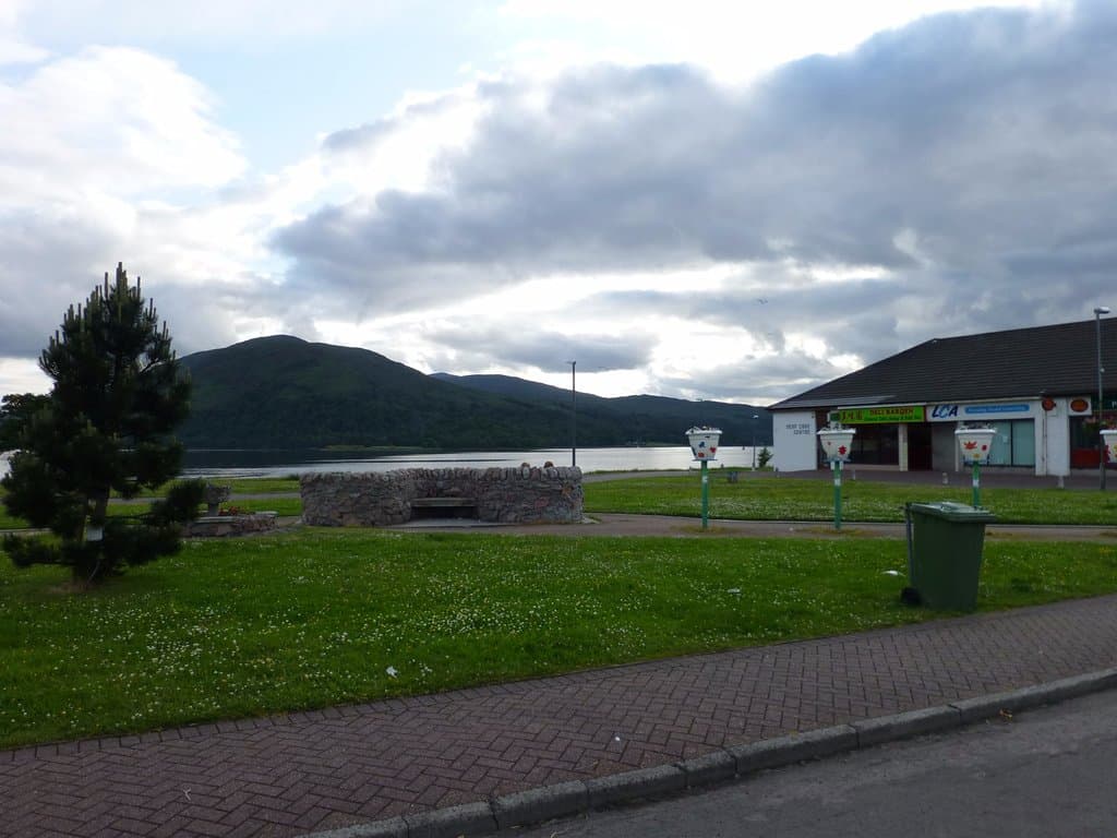 Deli Barqen and park