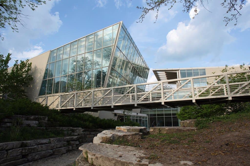 Surrounded by nature trails, our campus includes the natural areas that make up Lincoln Park
