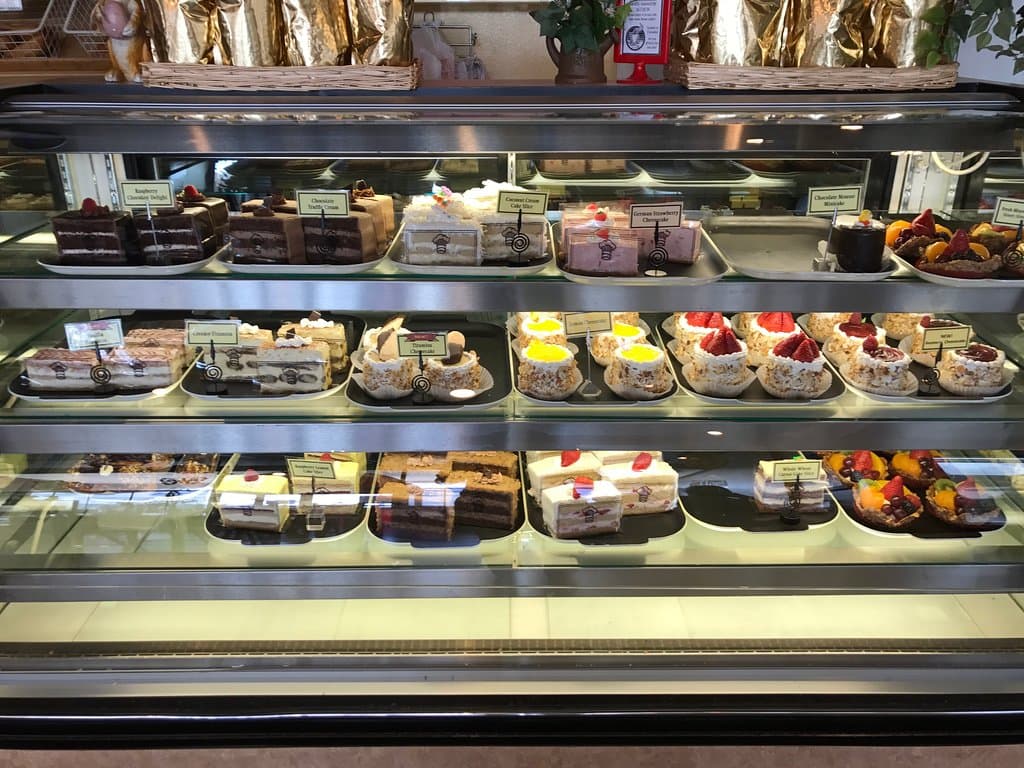 Josef's Vienna Bakery & Cafe