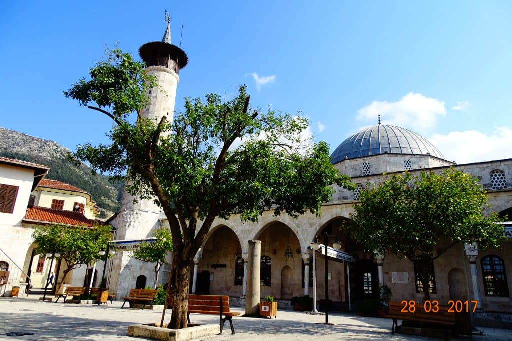 Habib-i Neccar Camisi