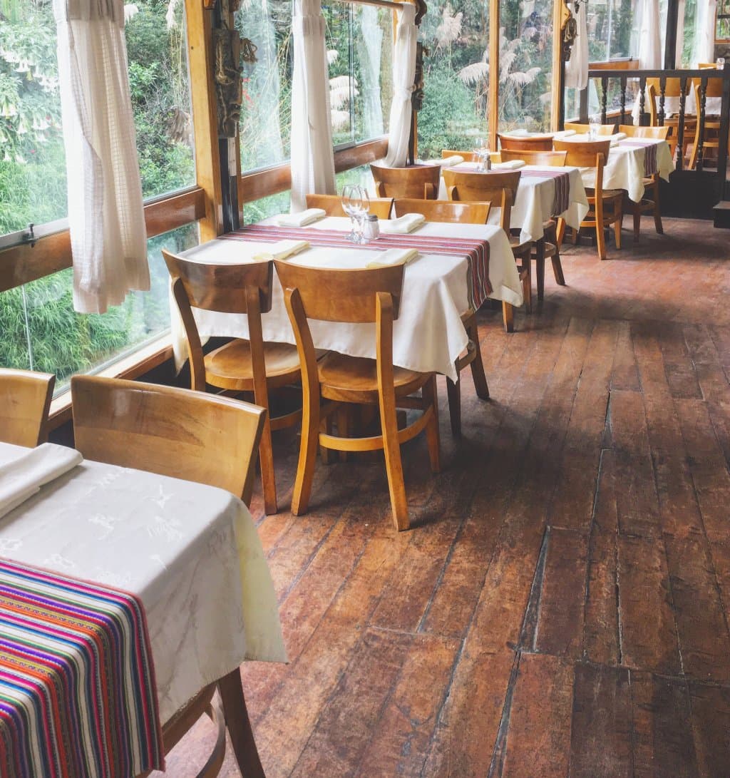 Orishas Cafe Restaurant
