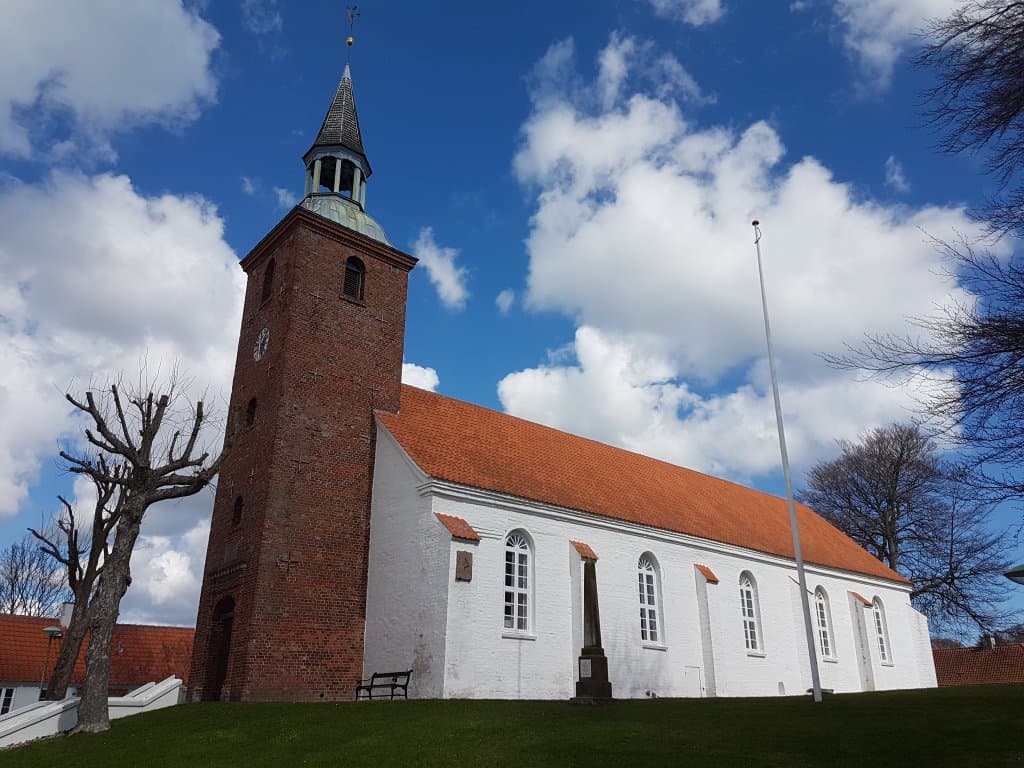 Ebeltoft Kirke