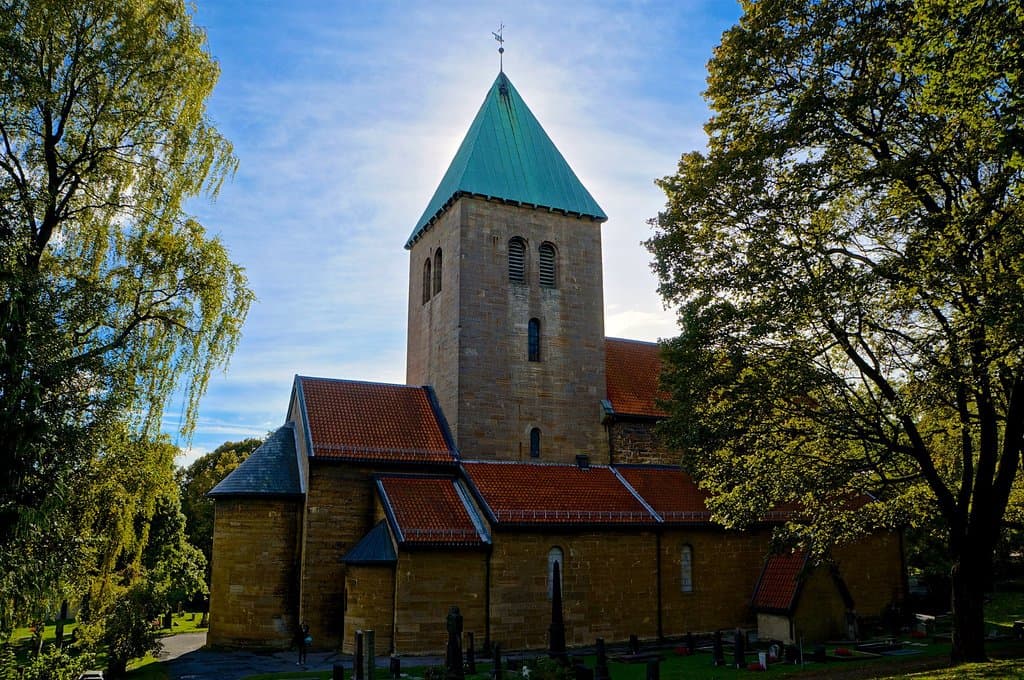 Aker Church