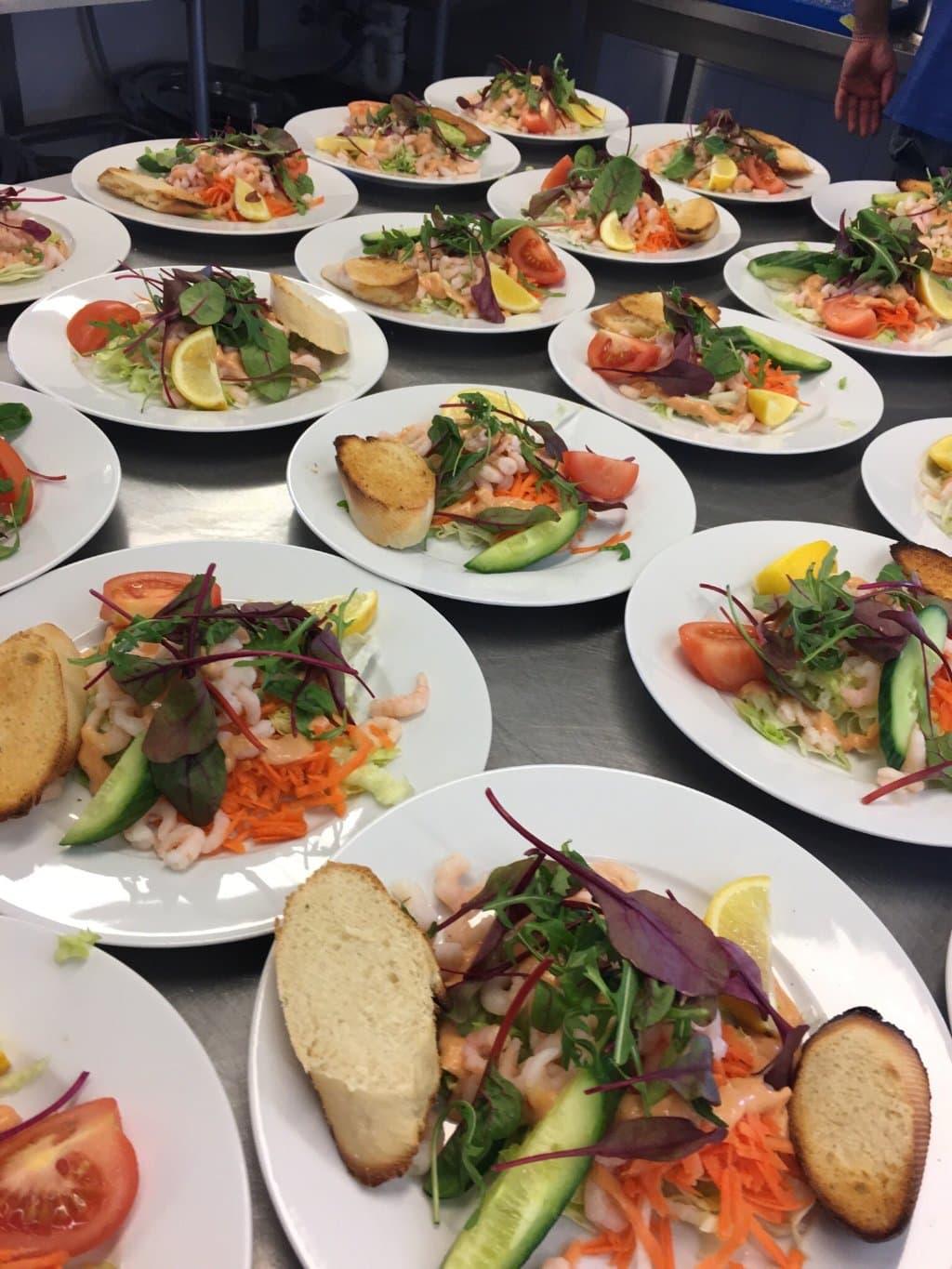 Ristorante il Gusto Italia 
Aarøsund havn 21
6100 Haderslev 
Tlf 50267979