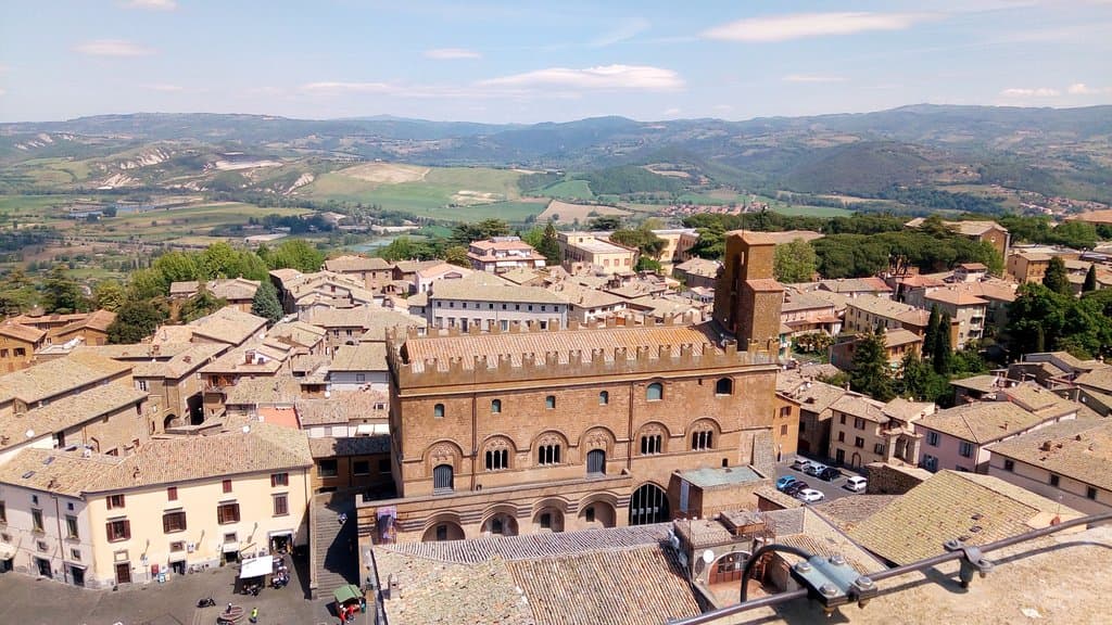 Il Palazzo visto dalla Torre del Moro