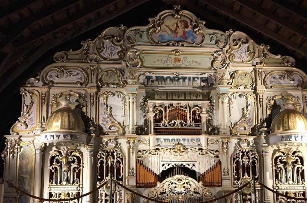 Gigantic T. Mortier pipe organ - amazing sound - pride of the collection