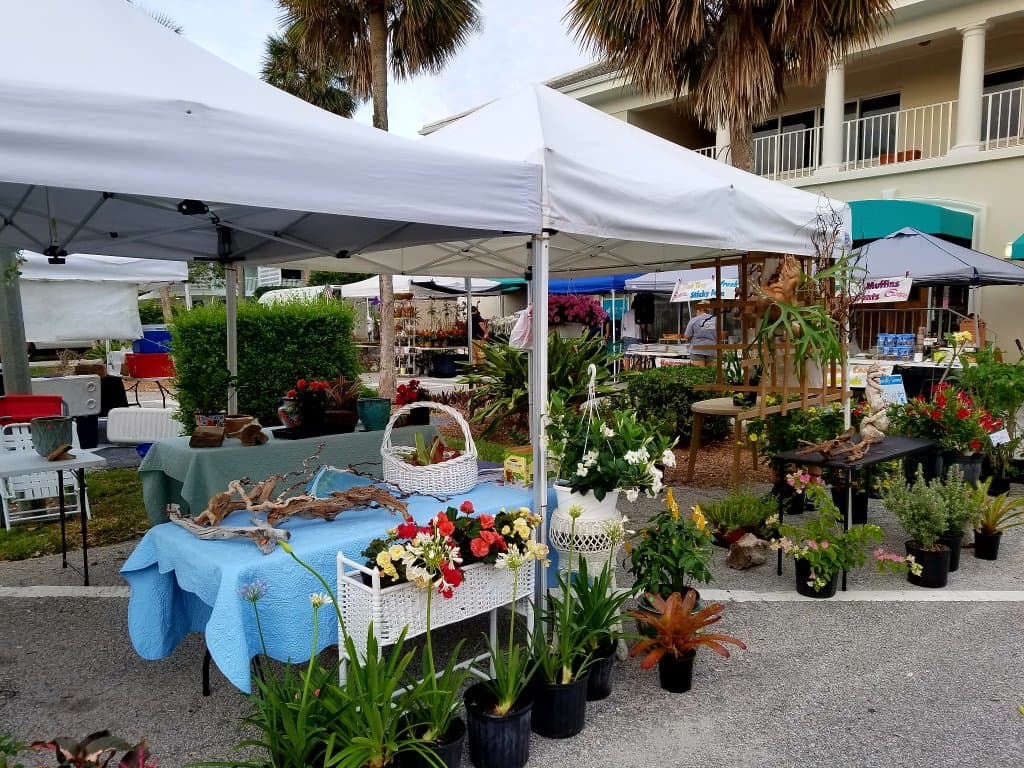 Vero Beach Farmers Market along the Atlantic Ocean.
