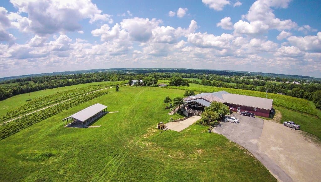 Röbller Vineyard New Haven