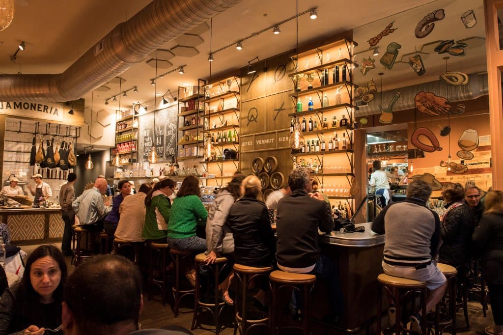 Our vemuteria bar