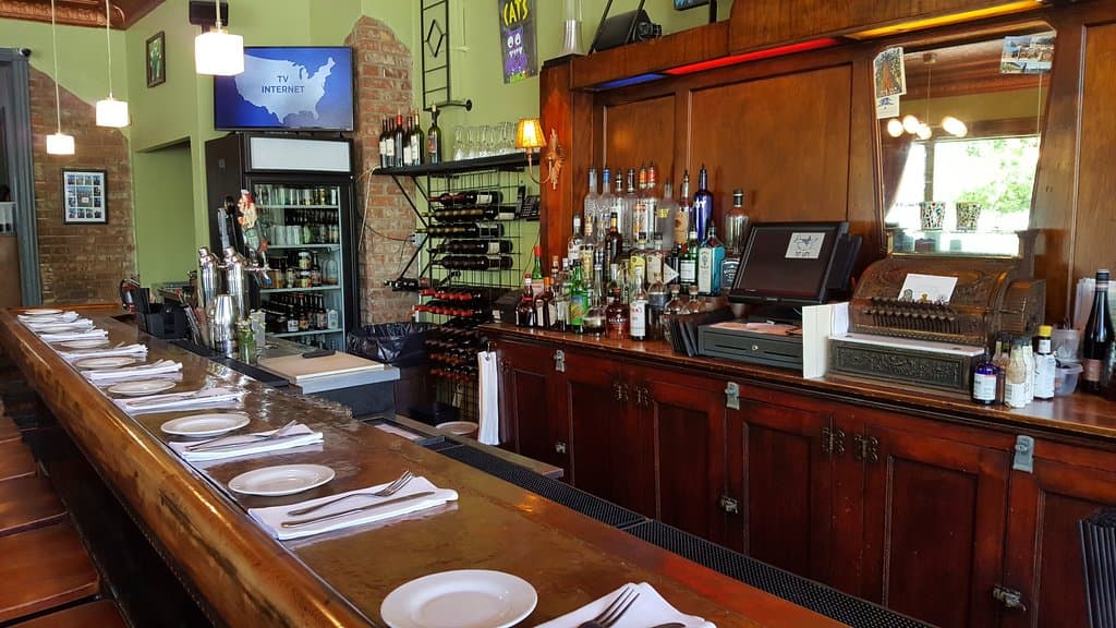 Fat Cats Before the Lunch Crowd