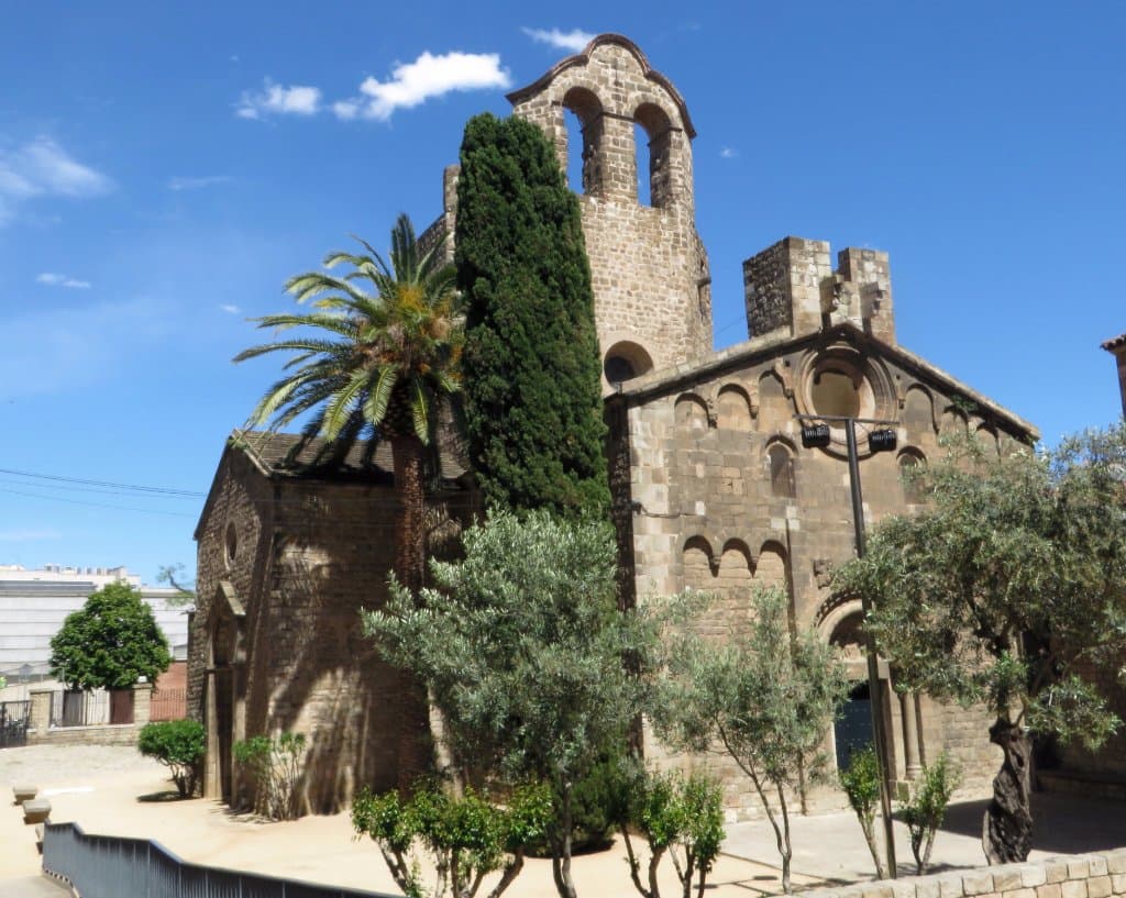 il piccolo ma gradevole aspetto esterno della chiesa