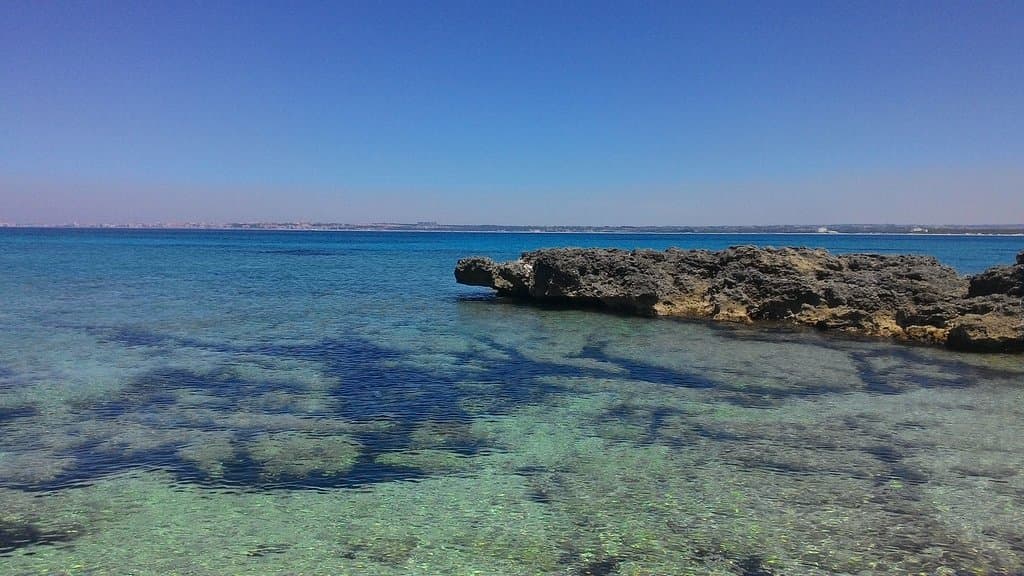 piccola caletta solitaria
